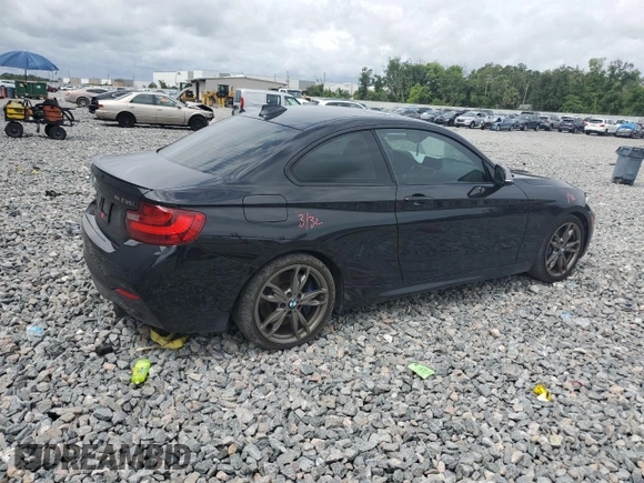 2015 BMW 2 Series M235i with VIN WBA1J7C55FV289435, listed as a Copart auction lot 59089955 with 122,328 mi miles and Salvage title. Bid and sale history available at DreamBid. Image 3.