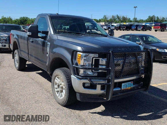 2017 Ford F-250 XLT with VIN 1FTBF2B61HEE65986, listed as a IAAI auction lot 42730673 with 60,739 mi miles and . Bid and sale history available at DreamBid. Image 31.