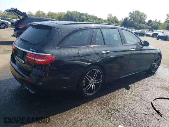2019 Mercedes-Benz E 450 with VIN WDDZH6JB5KA687143, listed as a Copart auction lot 71470924 with Not Provided miles and Non Repairable. Bid and sale history available at DreamBid. Image 3.