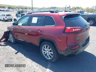 2018 Jeep Cherokee Latitude Tech Connect with VIN 1C4PJMCB9JD602518, listed as a IAAI auction lot 42146179 with 23,902 mi miles. Bid and sale history available at carsss.com. Image 3.