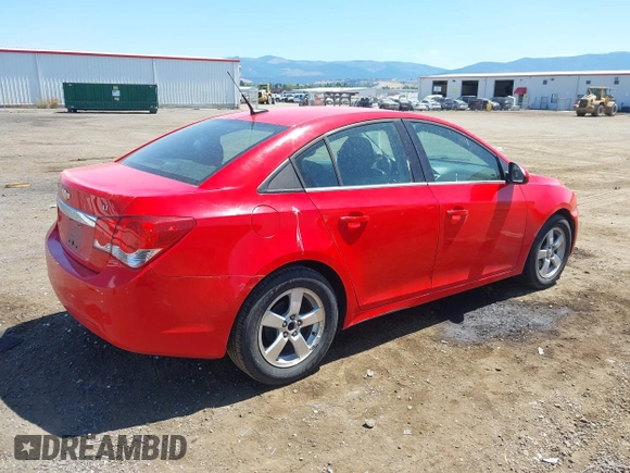 2014 Chevrolet Cruze 1LT z VIN 1G1PC5SB3E7127267, wystawiony jako IAAI lot #42632810 z przebiegiem 148 772 mil mil oraz . Historia ofert i sprzedaży dostępna na DreamBid. Obrazek 4.