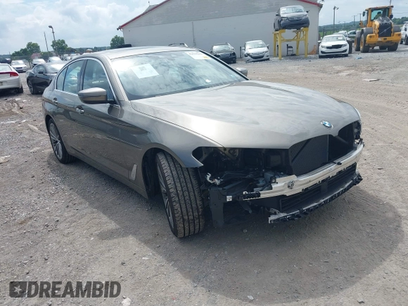 2018 BMW 5 Series 530i xDrive with VIN WBAJA7C55JG909519, listed as a IAAI auction lot 42650263 with 57,077 mi miles and . Bid and sale history available at DreamBid. Image 1.