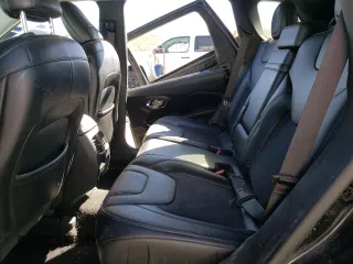 2019 Jeep Cherokee Altitude z VIN 1C4PJMLX8KD282895, wystawiony jako Copart lot #47054495 z przebiegiem 159 831 mil mil oraz Szkoda całkowita • Salvage title. Historia ofert i sprzedaży dostępna na DreamBid. Obrazek 11.