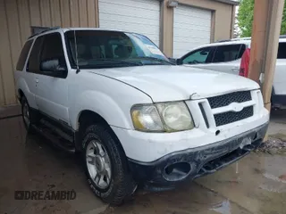 2002 Ford Explorer Sport Value z VIN 1FMYU60E42UB24141, wystawiony jako IAAI lot #41909917 z przebiegiem 208 540 mil mil oraz . Historia ofert i sprzedaży dostępna na DreamBid. Obrazek 1.
