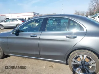 2021 Mercedes-Benz C 300 z VIN W1KWF8EB8MR630955, wystawiony jako IAAI lot #41764582 z przebiegiem 52 702 mil mil oraz . Historia ofert i sprzedaży dostępna na DreamBid. Obrazek 14.