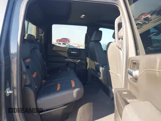 2022 GMC Sierra 1500 Limited AT4 with VIN 1GTP9EEL7NZ175174, listed as a IAAI auction lot 40844306 with 17,893 mi miles. Bid and sale history available at carsss.com. Image 8.
