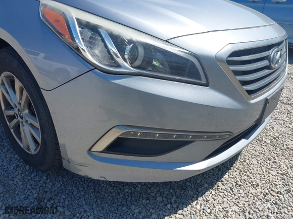 2015 Hyundai Sonata 2.4L SE with VIN 5NPE24AFXFH068876, listed as a IAAI auction lot 42113424 with 113,473 mi miles. Bid and sale history available at carsss.com. Image 12.