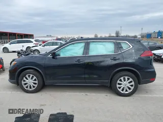 2020 Nissan Rogue SV with VIN KNMAT2MT3LP542894, listed as a IAAI auction lot 41527584 with 134,207 mi miles and . Bid and sale history available at carsss.com. Image 14.