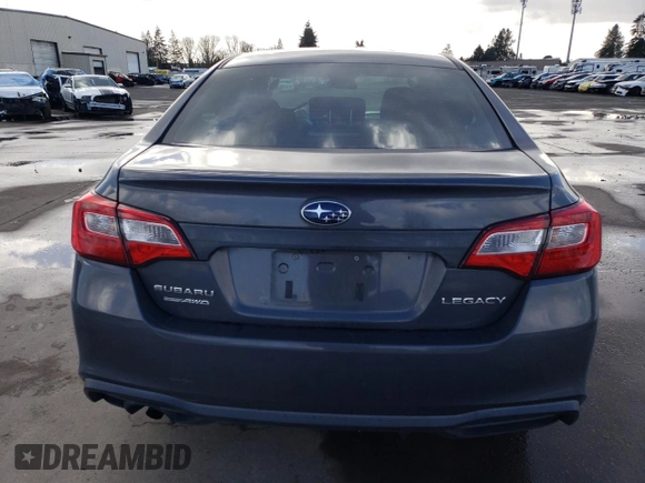 2018 Subaru Legacy z VIN 4S3BNAB67J3028010, wystawiony jako Copart lot #47671575 z przebiegiem 127 802 mil mil oraz Szkody całkowita. Historia ofert i sprzedaży dostępna na DreamBid. Obrazek 6.