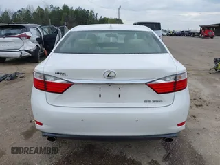 2015 Lexus ES 330 with VIN JTHBK1GGXF2209513, listed as a IAAI auction lot 41910570 with 141,084 mi miles and . Bid and sale history available at DreamBid. Image 16.
