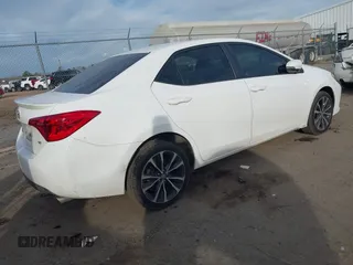 2017 Toyota Corolla L z VIN 5YFBURHE6HP632388, wystawiony jako IAAI lot #41299135 z przebiegiem 84 130 mil mil oraz . Historia ofert i sprzedaży dostępna na DreamBid. Obrazek 4.