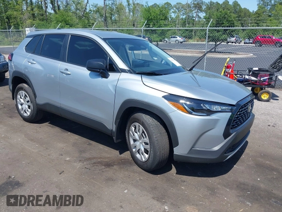 2025 Toyota Corolla Cross L with VIN 7MUAAAAG8SV129922, listed as a IAAI auction lot 42275105 with 993 mi miles and . Bid and sale history available at DreamBid. Image 1.