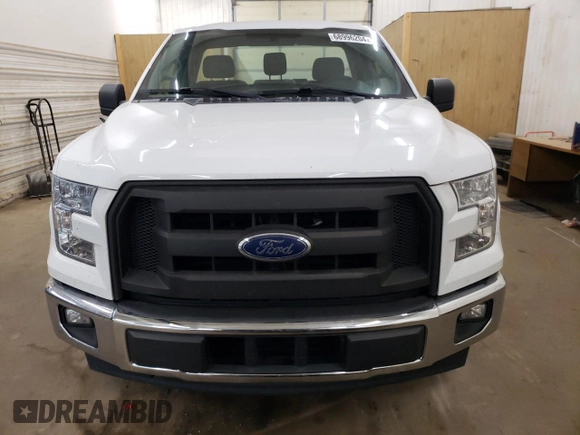2017 Ford F-150 XL z VIN 1FTMF1CP6HKC95457, wystawiony jako Copart lot #68996204 z przebiegiem 148 080 mil mil oraz Szkoda całkowita • Salvage title. Historia ofert i sprzedaży dostępna na DreamBid. Obrazek 5.