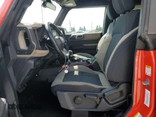 2021 Ford Bronco with VIN 1FMDE5BH8MLA82532, listed as a Copart auction lot 48372945 with 38,782 mi miles and Salvage Title. Bid and sale history available at carsss.com. Image 7.