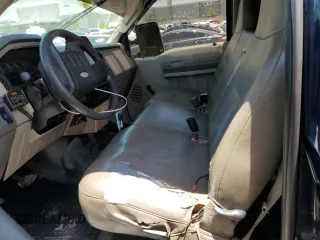 2008 Ford F-250 with VIN 1FDNF20528EA56592, listed as a Copart auction lot 58045595 with 156,228 mi miles and Clean title. Bid and sale history available at DreamBid. Image 7.