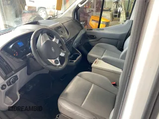 2016 Ford Transit Cargo z VIN 1FTYE1YM3GKB18575, wystawiony jako IAAI lot #42734024 z przebiegiem 186 138 mil mil oraz . Historia ofert i sprzedaży dostępna na DreamBid. Obrazek 6.