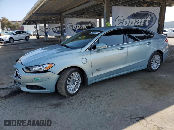 2013 Ford Fusion Titanium with VIN 3FA6P0SU4DR261326, listed as a Copart auction lot 55356385 with 198,273 mi miles and Salvage title. Bid and sale history available at DreamBid. Image 1.