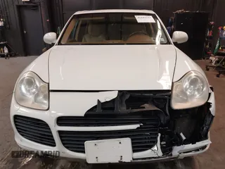 2006 Porsche Cayenne Turbo with VIN WP1AC29P06LA91297, listed as a IAAI auction lot 41442243 with 161,327 mi miles. Bid and sale history available at carsss.com. Image 6.