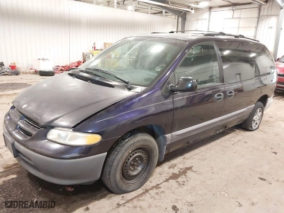 1997 Dodge Caravan SE with VIN 1B4GP44RXVB458664, listed as a IAAI auction lot 41402638 with 105,906 mi miles. Bid and sale history available at carsss.com. Image 2.