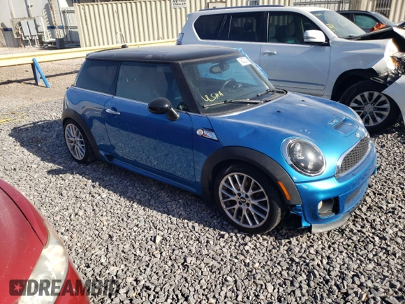 2012 MINI Hardtop S z VIN WMWSV3C54CTY19922, wystawiony jako Copart lot #48222395 z przebiegiem 129 699 mil mil oraz Szkoda całkowita • Salvage title. Historia ofert i sprzedaży dostępna na DreamBid. Obrazek 4.