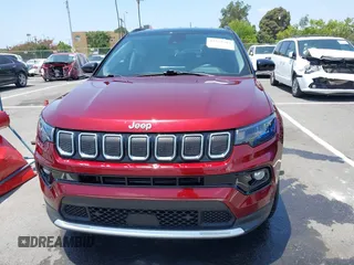 2022 Jeep Compass High Altitude with VIN 3C4NJDCB3NT111272, listed as a IAAI auction lot 42552503 with 27,246 mi miles and . Bid and sale history available at DreamBid. Image 12.