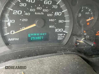 2003 GMC Savana Cargo z VIN 1GTHG35U431113170, wystawiony jako Copart lot #59030535 z przebiegiem 293 807 mil mil oraz Tytuł czysty. Historia ofert i sprzedaży dostępna na DreamBid. Obrazek 8.
