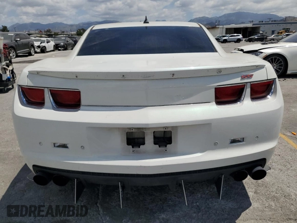 2011 Chevrolet Camaro 2SS with VIN 2G1FK1EJ6B9136257, listed as a Copart auction lot 56739935 with 136,440 mi miles and Salvage Title. Bid and sale history available at DreamBid. Image 6.