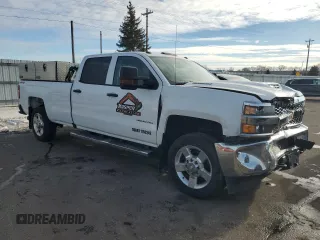 2019 Chevrolet Silverado 3500HD Work Truck with VIN 1GC4KVCYXKF108135, listed as a Copart auction lot 42558985 with 121,049 mi miles and Salvage Title. Bid and sale history available at carsss.com. Image 4.