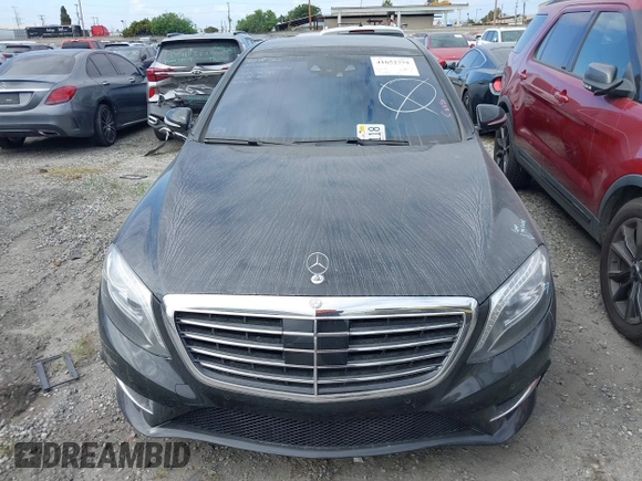 2015 Mercedes-Benz S-Class S 550 with VIN WDDUG8CB5FA133287, listed as a IAAI auction lot 41652775 with 55,788 mi miles. Bid and sale history available at carsss.com. Image 13.