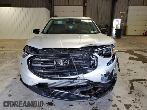 2021 GMC Terrain SLE with VIN 3GKALTEV9ML311442, listed as a Copart auction lot 55128675 with 43,790 mi miles and Salvage title. Bid and sale history available at DreamBid. Image 5.