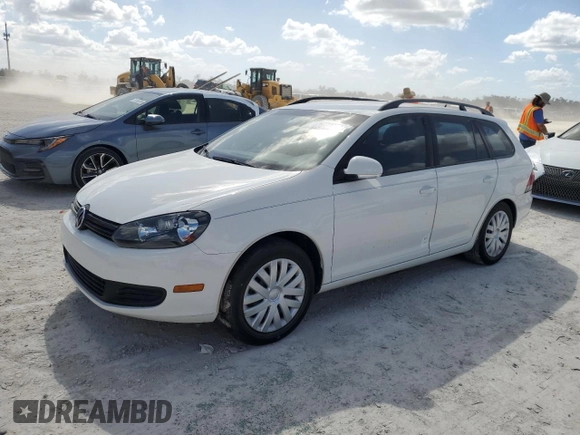2014 Volkswagen Jetta SportWagen S with VIN 3VWPP7AJ3EM602242, listed as a Copart auction lot 75044534 with 61,559 mi miles and Non Repairable. Bid and sale history available at carsss.com. Image 1.