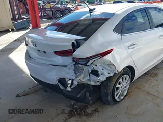 2019 Hyundai Accent SE with VIN 3KPC24A30KE065867, listed as a IAAI auction lot 41653808 with 65,058 mi miles. Bid and sale history available at carsss.com. Image 17.