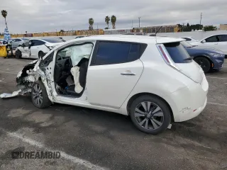2015 Nissan LEAF SL z VIN 1N4AZ0CP0FC321455, wystawiony jako Copart lot #44955645 z przebiegiem Nie podano mil oraz Szkoda całkowita • Salvage title. Historia ofert i sprzedaży dostępna na DreamBid. Obrazek 2.