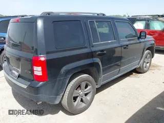 2016 Jeep Patriot Sport with VIN 1C4NJPBA0GD694242, listed as a IAAI auction lot 42248322 with 102,058 mi miles and . Bid and sale history available at DreamBid. Image 4.