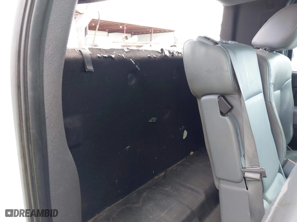 2014 Ford F-150 XL with VIN 1FTMF1CM6EKD40608, listed as a IAAI auction lot 40650148 with 163,333 mi miles. Bid and sale history available at carsss.com. Image 8.