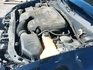2018 Chrysler 300 S с VIN 2C3CCABG0JH151524, выставлен на аукционе IAAI как лот 42281889 с пробегом 183 425 миль миль и . История ставок и продаж доступна на DreamBid. Изображение 20.