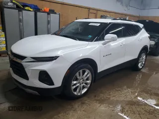 2021 Chevrolet Blazer LT z VIN 3GNKBJRS3MS520924, wystawiony jako Copart lot #68333344 z przebiegiem 59 390 mil mil oraz Szkoda całkowita • Salvage title. Historia ofert i sprzedaży dostępna na DreamBid. Obrazek 1.