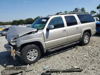 2005 Chevrolet Suburban LS with VIN 3GNFK16Z65G170437, listed as a Copart auction lot 70269704 with 322,030 mi miles and Salvage Title. Bid and sale history available at carsss.com. Image 1.