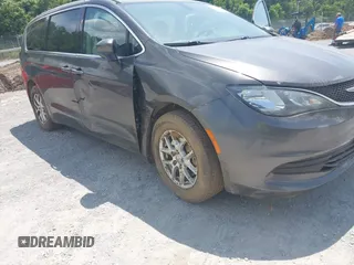 2017 Chrysler Pacifica Touring with VIN 2C4RC1DG4HR770716, listed as a IAAI auction lot 42647418 with 75,958 mi miles and . Bid and sale history available at DreamBid. Image 6.