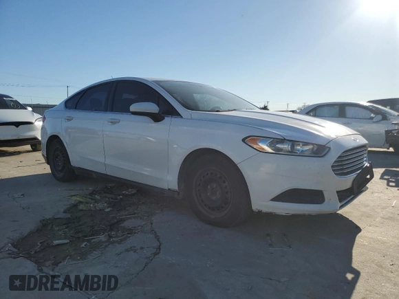 2013 Ford Fusion S with VIN 3FA6P0G72DR286471, listed as a Copart auction lot 42837405 with 263,222 mi miles and Clean Title. Bid and sale history available at carsss.com. Image 4.