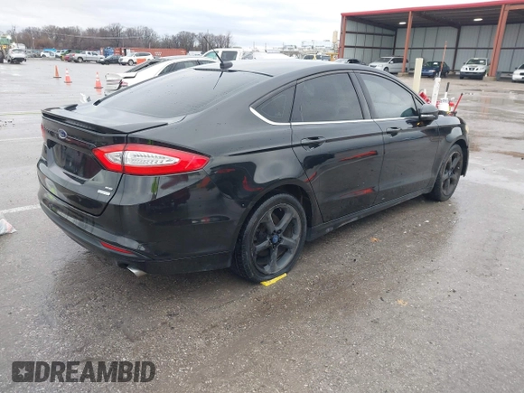 2013 Ford Fusion SE with VIN 3FA6P0HR0DR149724, listed as a IAAI auction lot 41475766 with 132,867 mi miles. Bid and sale history available at carsss.com. Image 4.