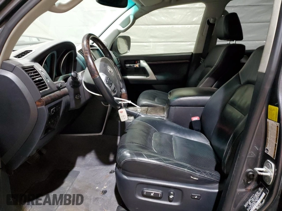 2014 Toyota Land Cruiser z VIN JTMHY7AJ9E4023269, wystawiony jako Copart lot #48291745 z przebiegiem 194 362 mil mil oraz Szkoda całkowita • Salvage title. Historia ofert i sprzedaży dostępna na DreamBid. Obrazek 7.
