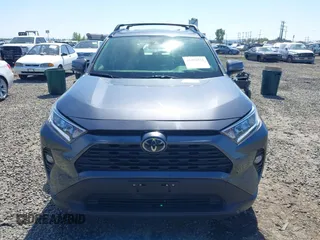 2019 Toyota RAV4 XLE with VIN JTMP1RFV9KD522379, listed as a IAAI auction lot 42002573 with 38,895 mi miles and . Bid and sale history available at DreamBid. Image 12.