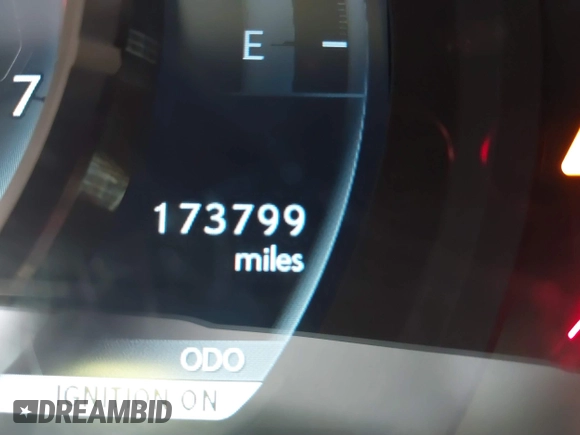 2015 Lexus IS 250 with VIN JTHBF1D29F5050317, listed as a IAAI auction lot 40681786 with 173,799 mi miles. Bid and sale history available at carsss.com. Image 15.