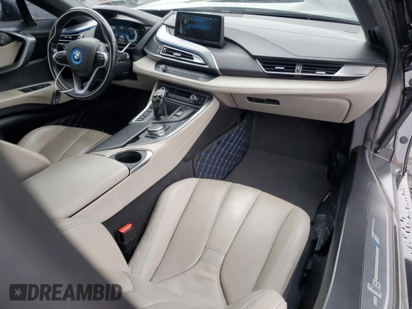 2014 BMW i8 z VIN WBY2Z2C58EVX64771, wystawiony jako Copart lot #73439634 z przebiegiem 55 013 mil mil oraz Czysty tytuł • Clean title. Historia ofert i sprzedaży dostępna na DreamBid. Obrazek 8.