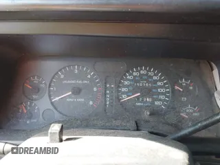 1994 Dodge 1500 z VIN 3B7HC16Y5RM562516, wystawiony jako IAAI lot #42290588 z przebiegiem 210 155 mil mil oraz . Historia ofert i sprzedaży dostępna na DreamBid. Obrazek 7.