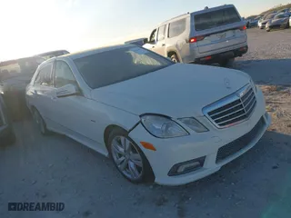 2011 Mercedes-Benz E-Class E 350 Luxury BlueTEC with VIN WDDHF2EB2BA489107, listed as a IAAI auction lot 41224580 with 1 mi miles. Bid and sale history available at carsss.com. Image 1.