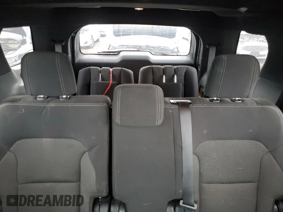 2017 Ford Explorer XLT with VIN 1FM5K8D82HGD81430, listed as a Copart auction lot 55413035 with 52,515 mi miles and Salvage title. Bid and sale history available at DreamBid. Image 10.