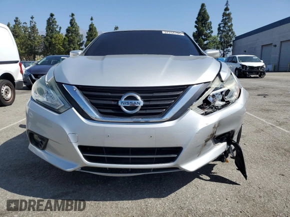 2017 Nissan Altima SL with VIN 1N4AL3APXHC232386, listed as a Copart auction lot 57254795 with 165,177 mi miles and Salvage title. Bid and sale history available at DreamBid. Image 5.