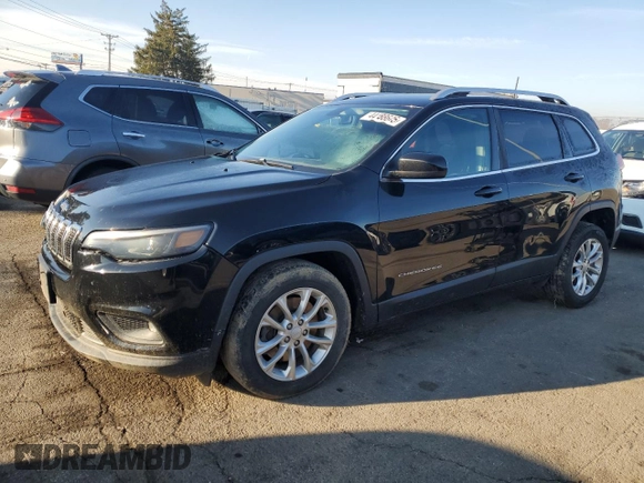 2019 Jeep Cherokee Latitude with VIN 1C4PJLCB5KD333235, listed as a Copart auction lot 44188645 with 115,166 mi miles and Salvage Title. Bid and sale history available at carsss.com. Image 1.